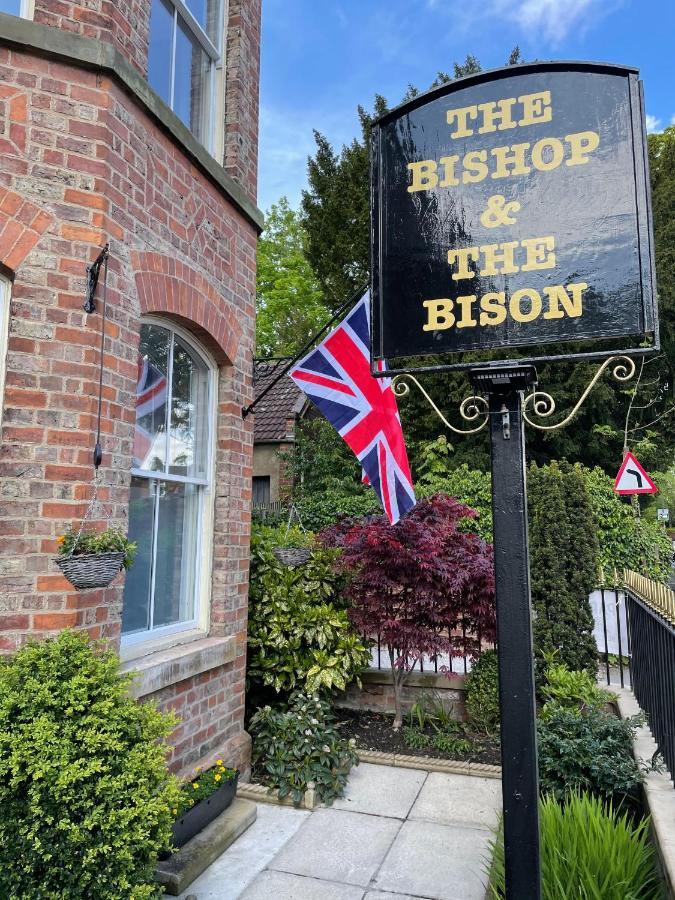 The Bishop And The Bison Panzió York Kültér fotó